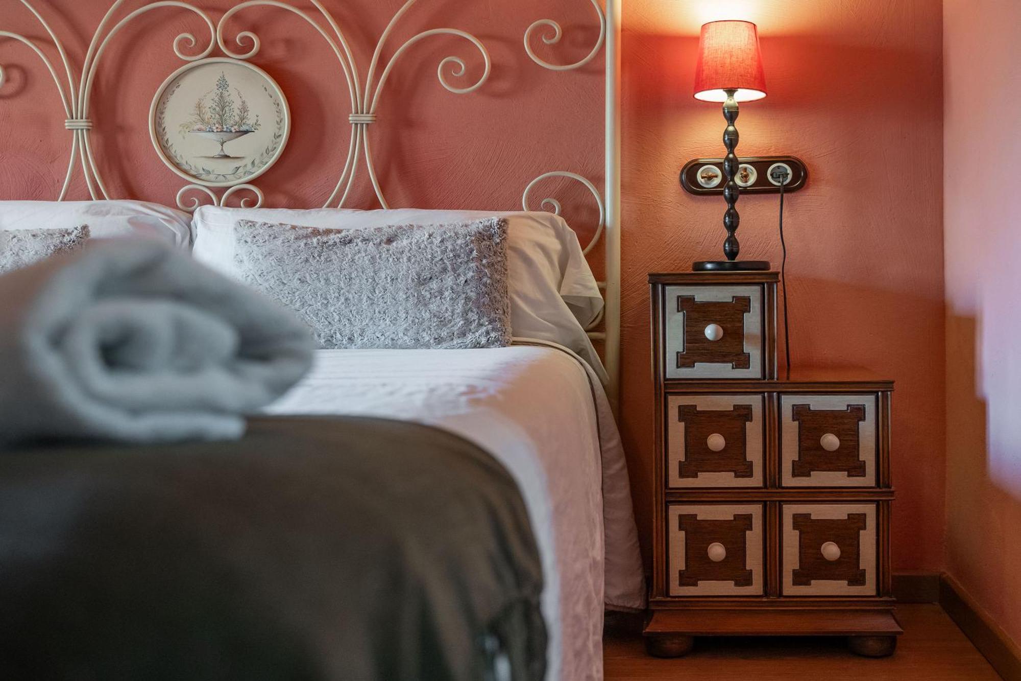Hotel - Restaurante Prado Del Navazo Albarracín エクステリア 写真