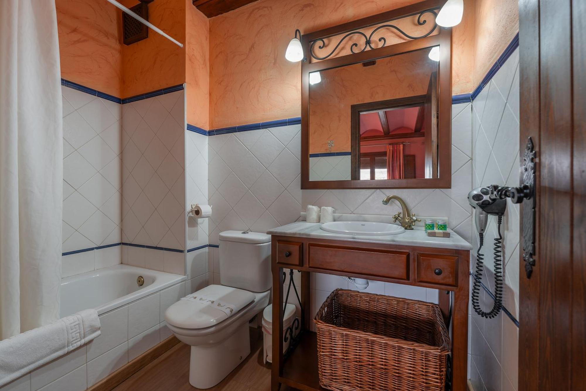 Hotel - Restaurante Prado Del Navazo Albarracín エクステリア 写真