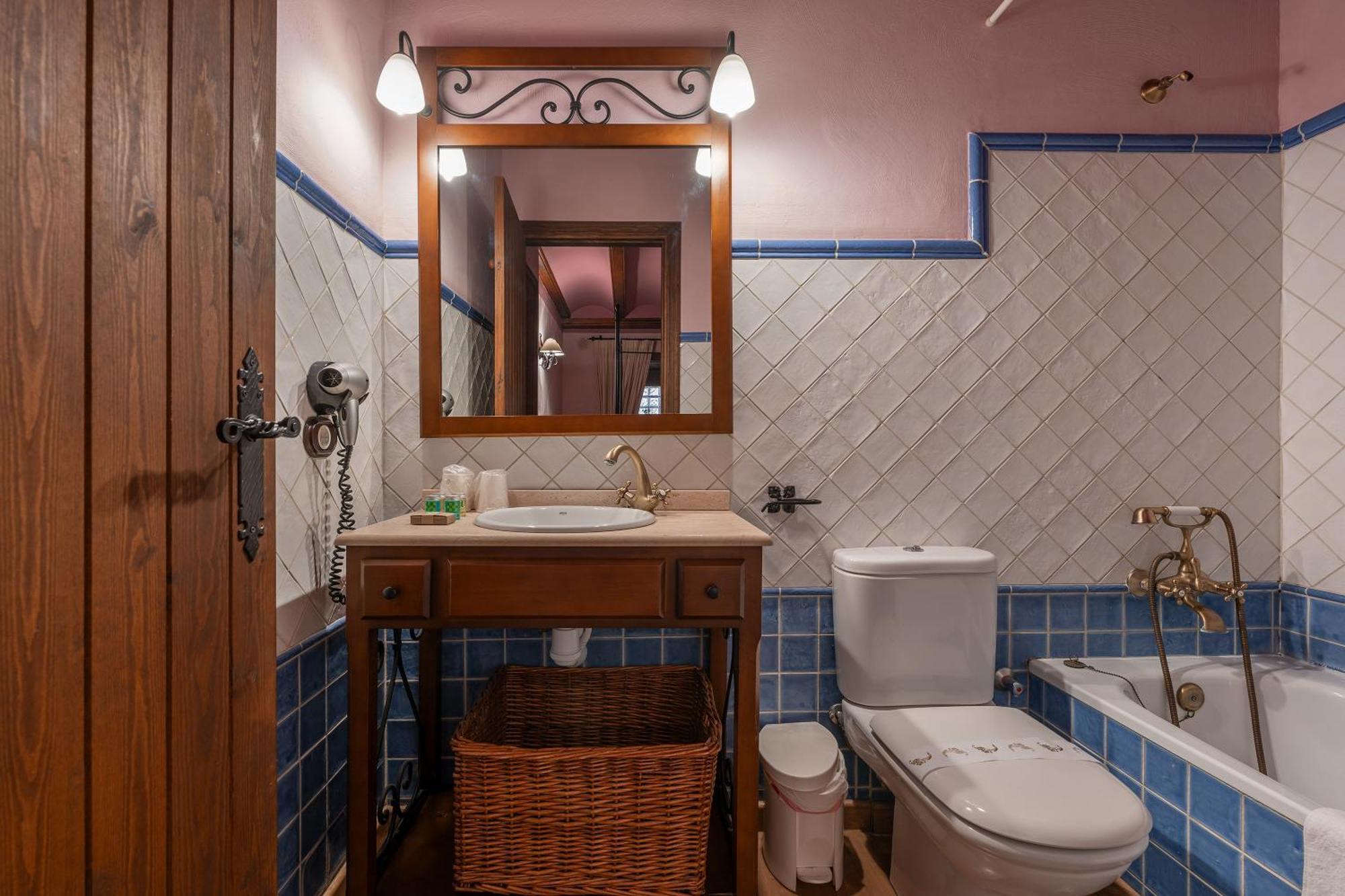 Hotel - Restaurante Prado Del Navazo Albarracín エクステリア 写真
